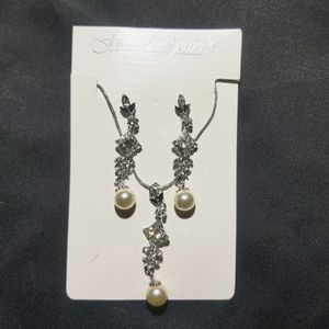 New Fashion Jewelry Necklace and Earrings